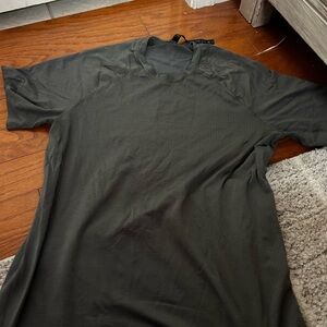 Grey Lululemon shirt